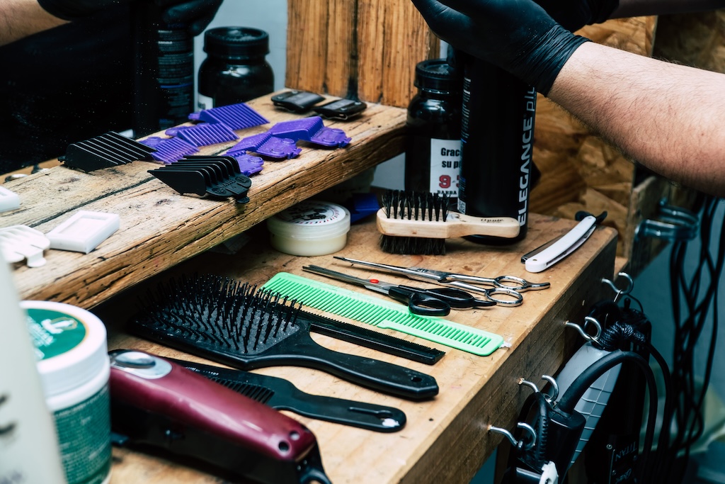 Proyecto de una barbería PDF